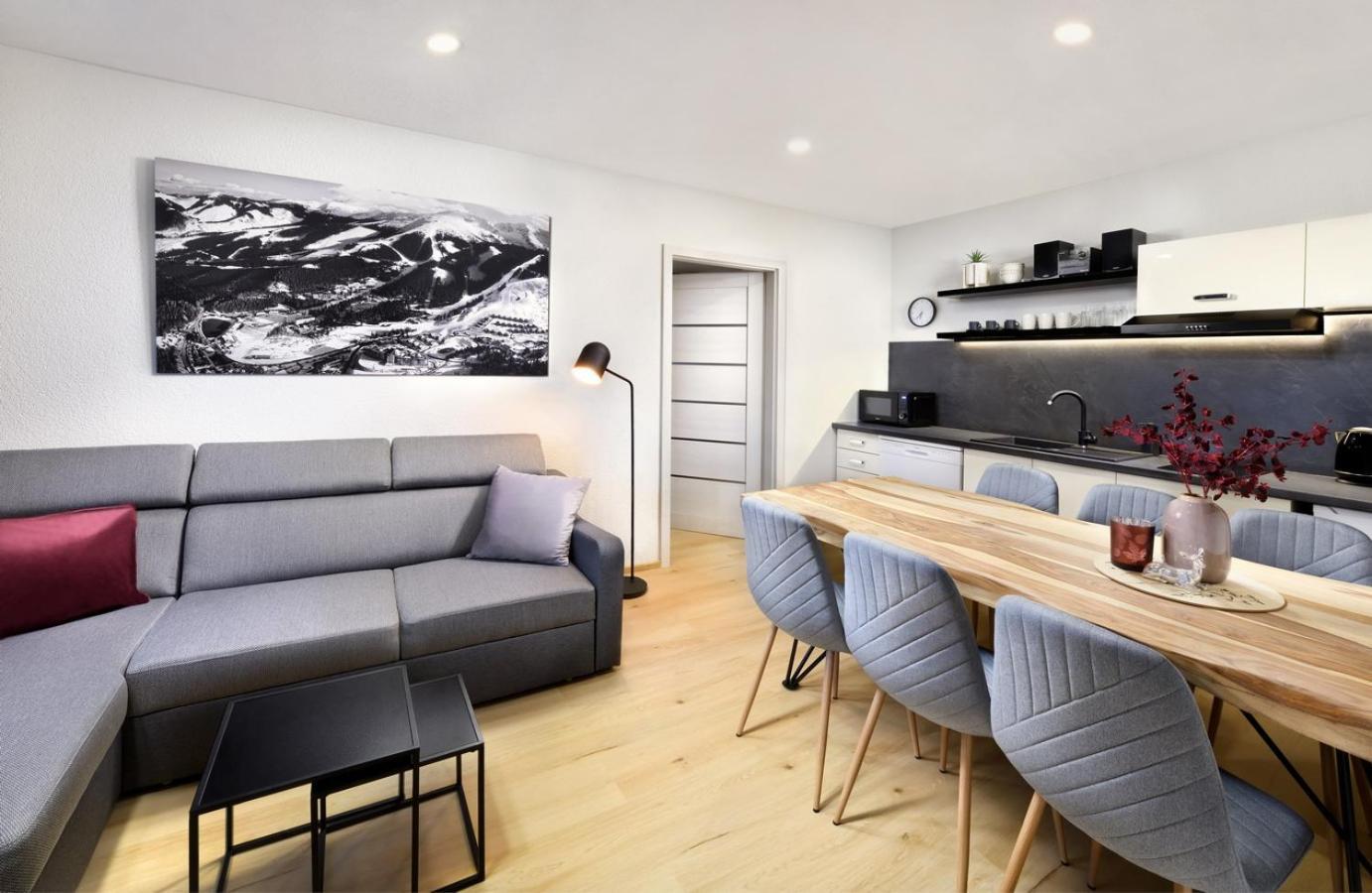 Sky-House Jasna Apartments Pavčina Lehota Eksteriør bilde