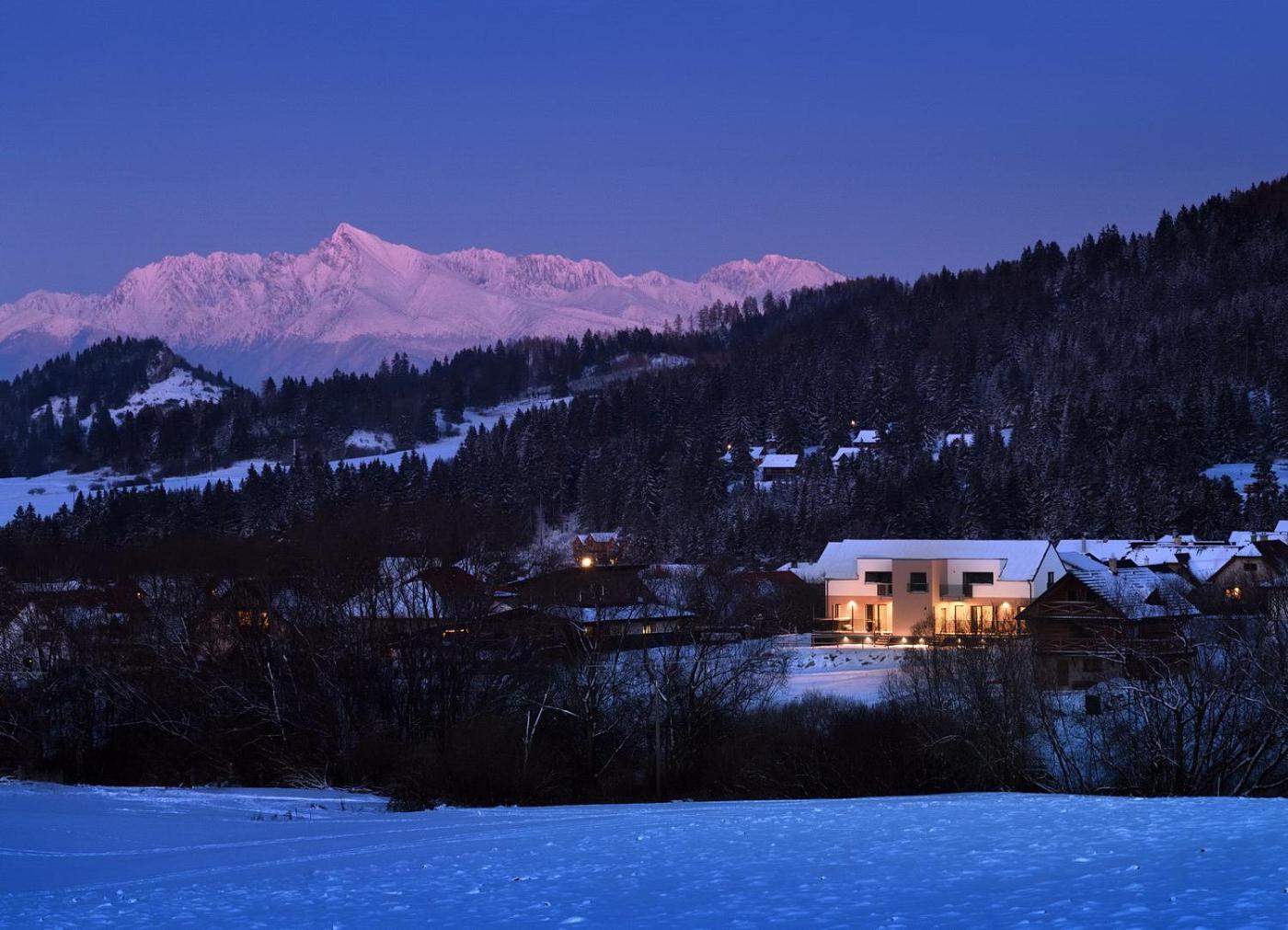 Sky-House Jasna Apartments Pavčina Lehota Eksteriør bilde